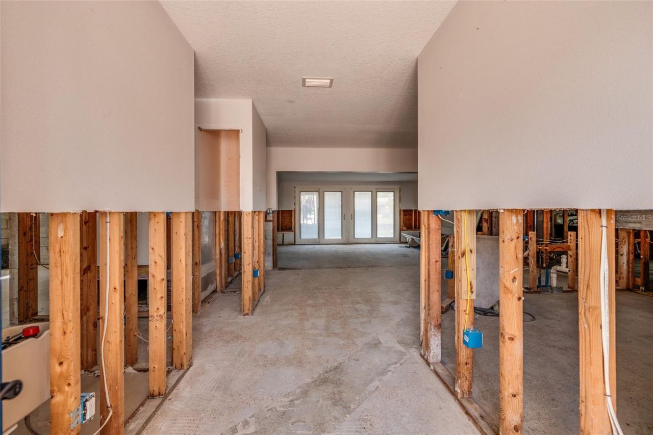 9046 Treasure Lane Ne, Saint Petersburg, FL 33702 Photo