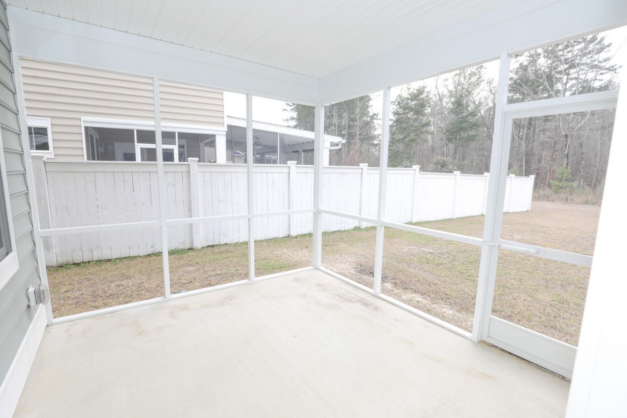 208 Garden Lily Lane Photo 8