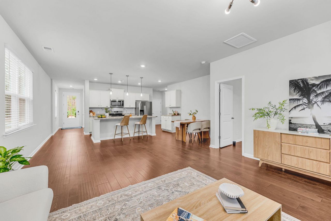 3769 Sawmill Court Photo 19