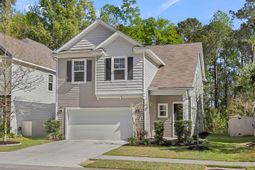 3769 Sawmill Court photo 4