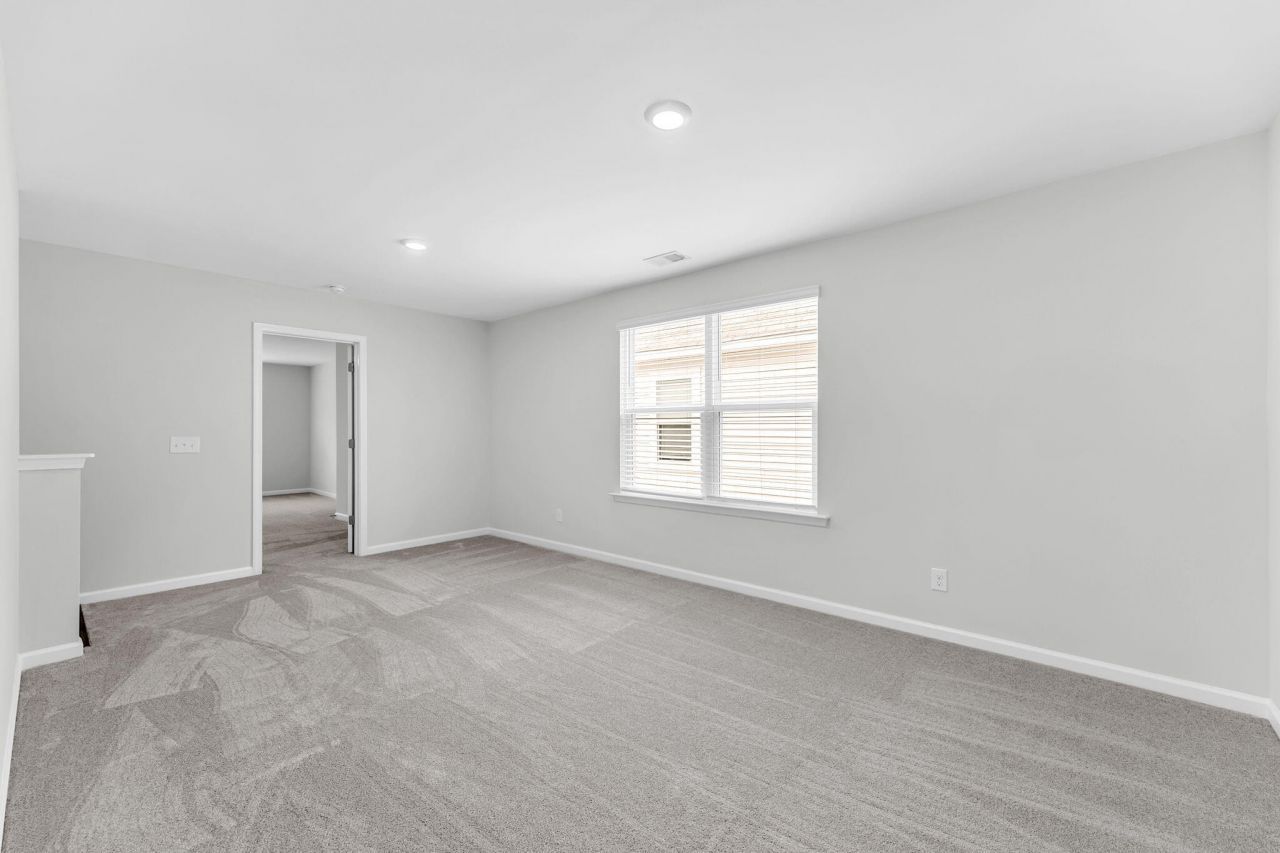 3769 Sawmill Court Photo 30