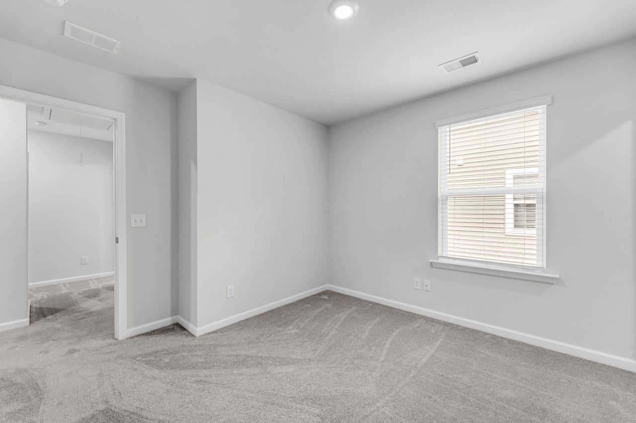 3769 Sawmill Court Photo 33