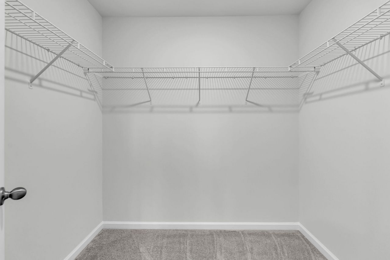 3769 Sawmill Court Photo 39