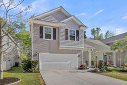 3769 Sawmill Court photo 4