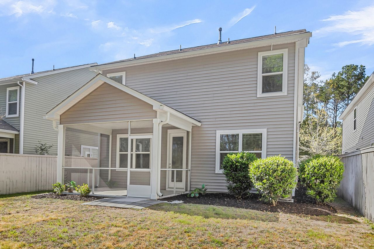 3769 Sawmill Court Photo 46