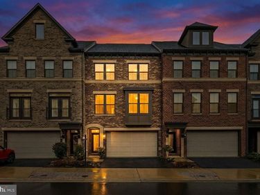 22296 CORNERSTONE CROSSING TERRACE, ASHBURN, VA 20148