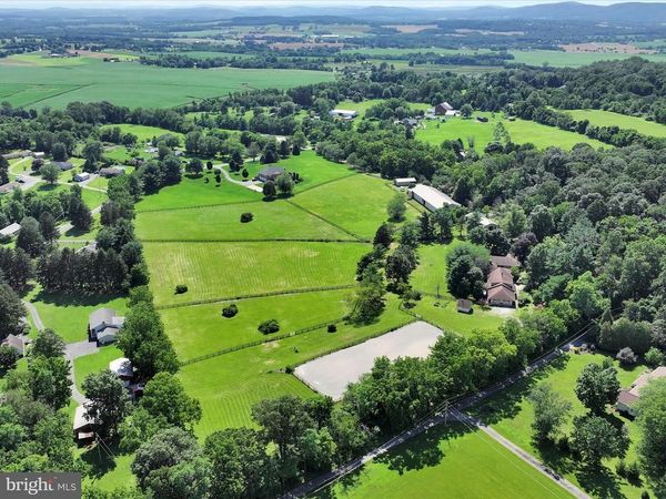 375 MOUNT ZION ROAD , DILLSBURG, PA 17019