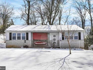 2156 GEORGIA ROAD, TEMPLE, PA 19560