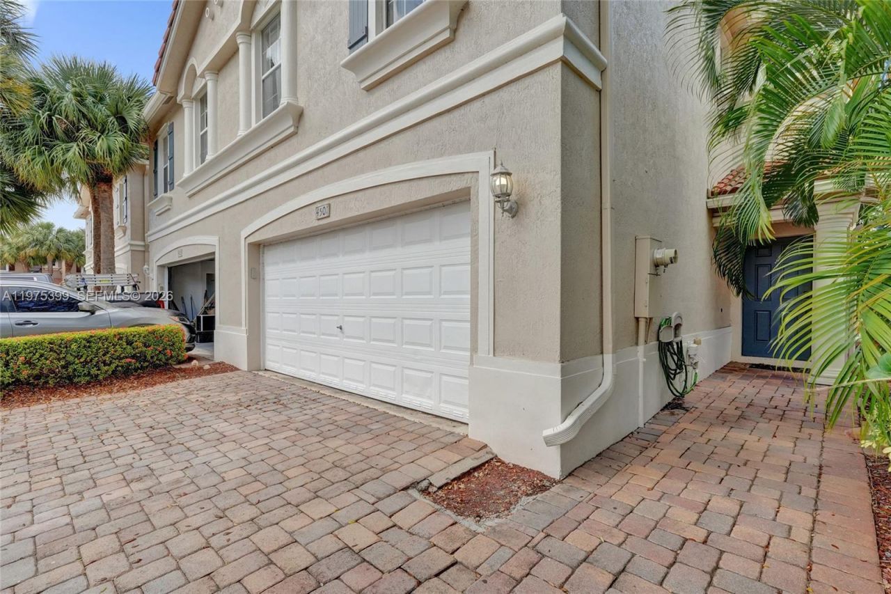 4501 Windmill Palm Way , Greenacres, FL 33463 Photo