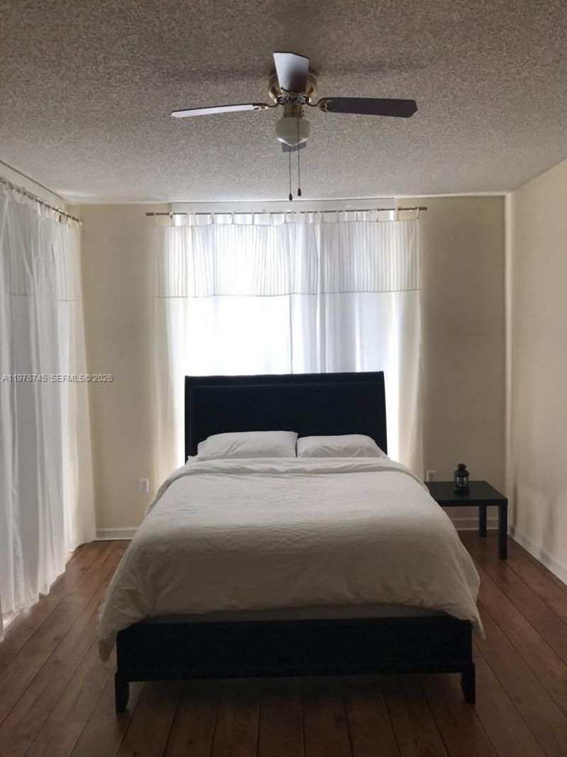 9755 NW 52nd St , Unit 421, Doral, FL 33178 Photo