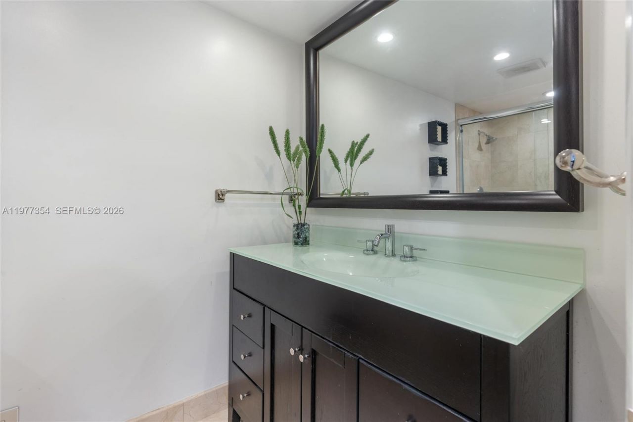 2100 S Ocean Dr, Unit 5CD, Fort Lauderdale, FL 33316 Photo