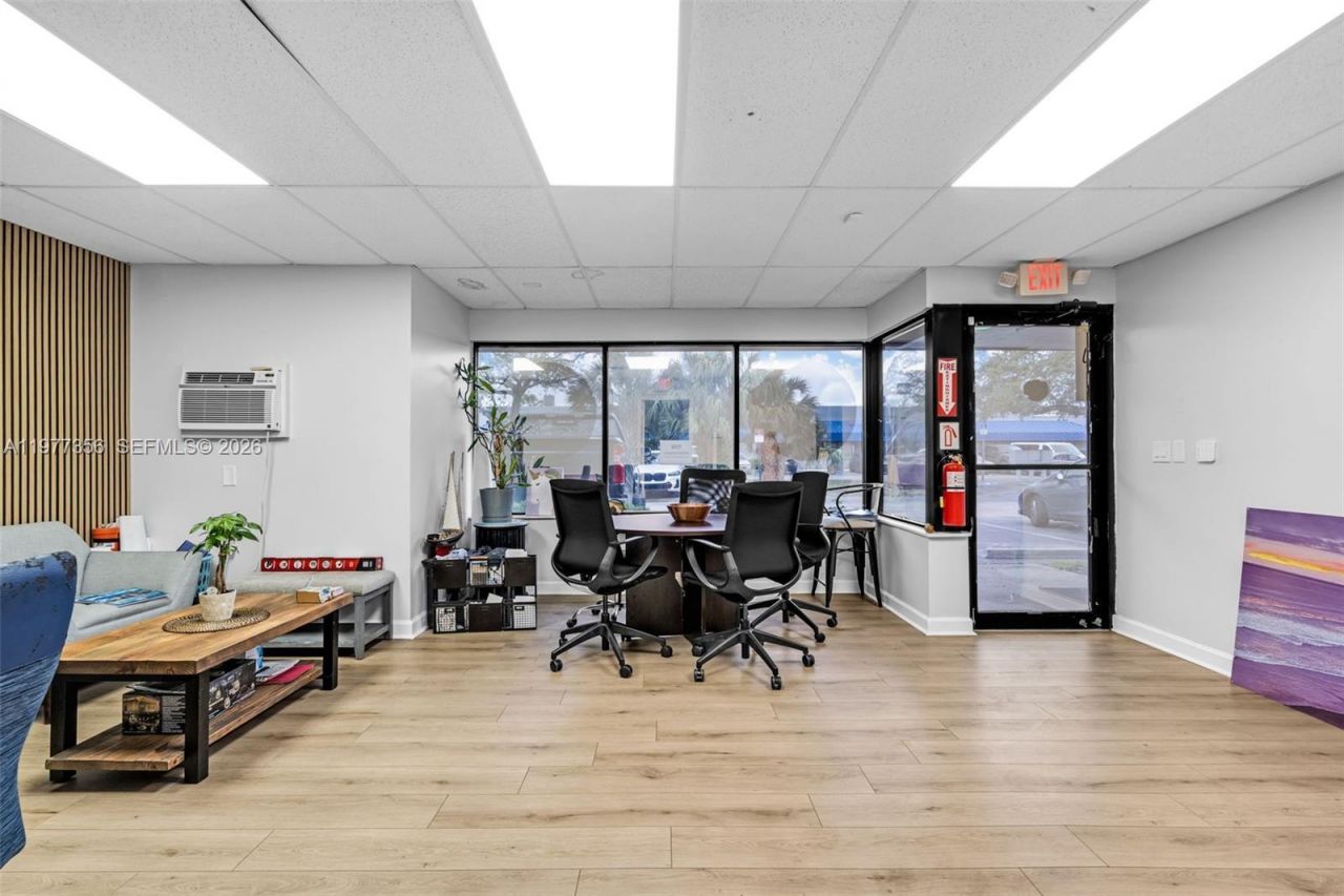 3640 NW 16th St , Unit 7B & 8B, Lauderhill, FL 33311 Photo