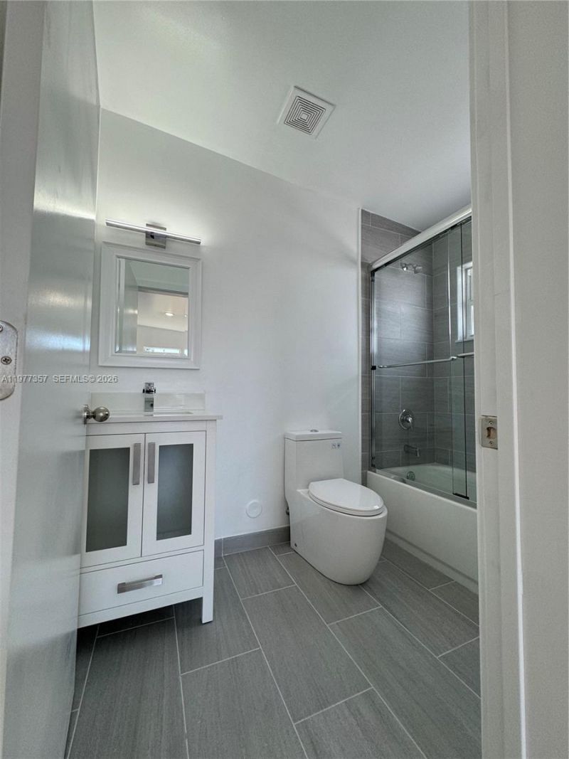 526 NW 6th, Unit A, Hallandale Beach, FL 33009 Photo