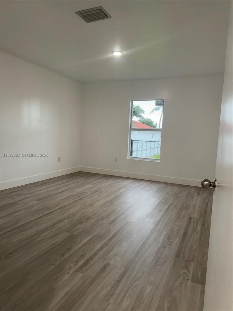 526 NW 6th, Unit A, Hallandale Beach, FL 33009 Photo
