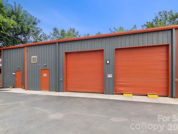 3413 S Tryon Street , Charlotte, NC 28217