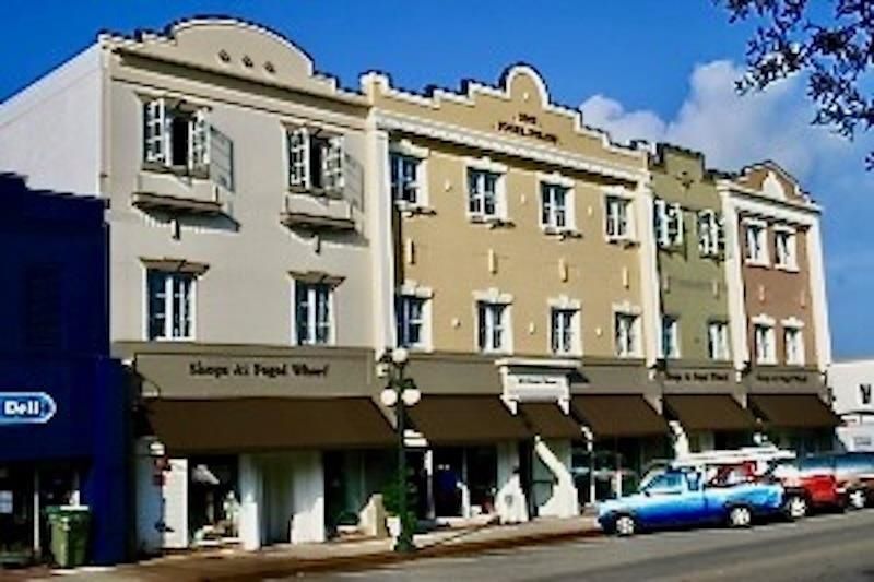 815 Front St. Photo 1