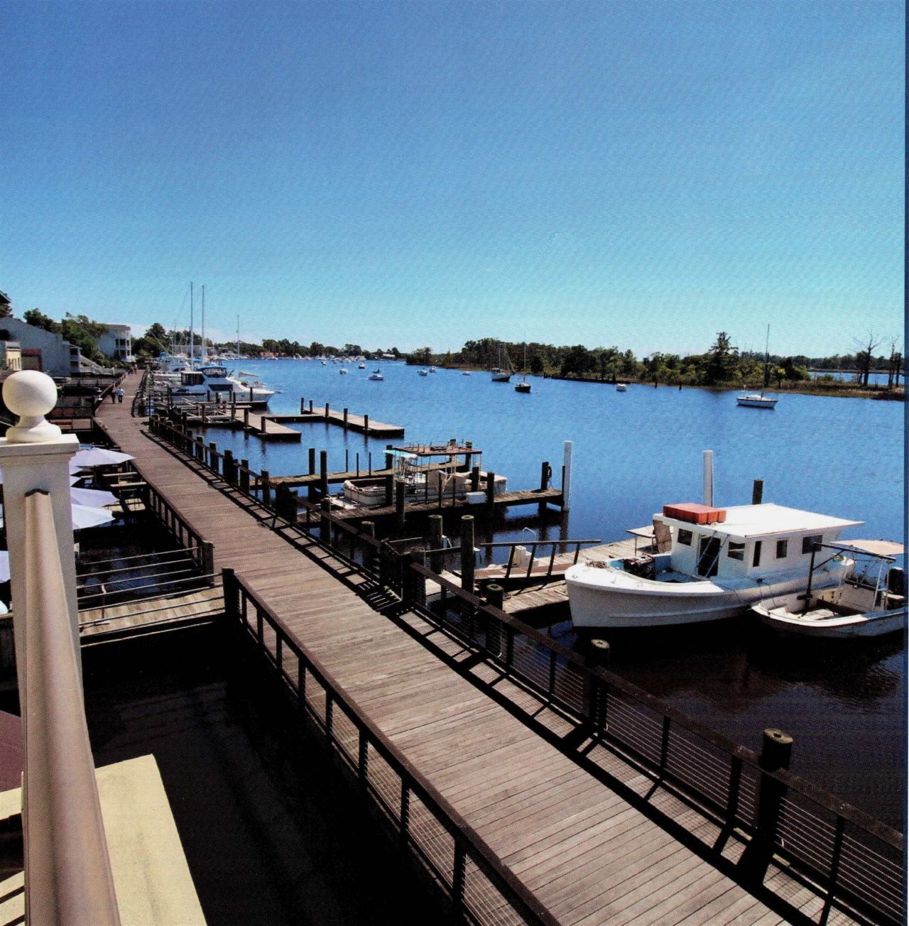 815 Front St. Photo 26