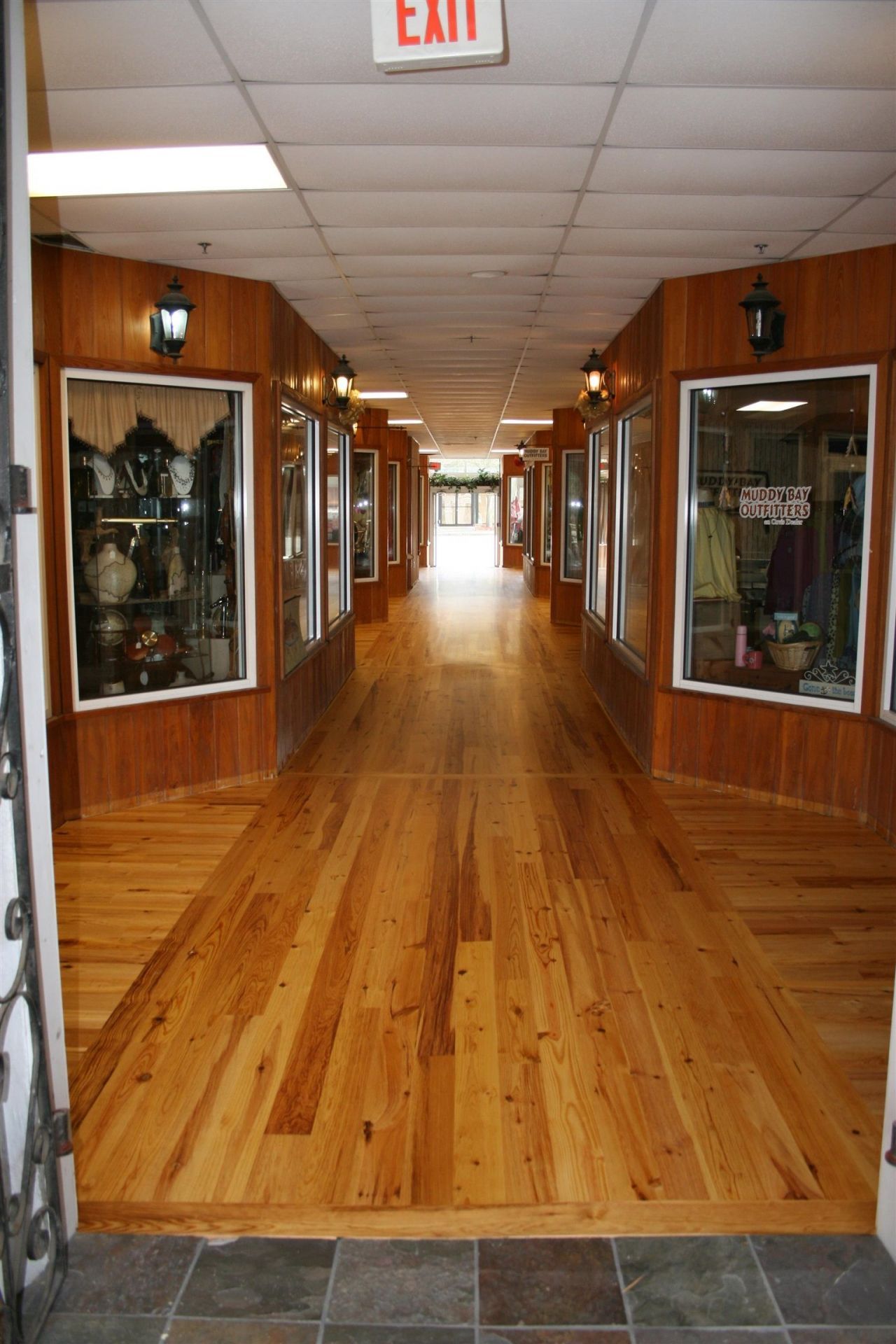 815 Front St. Photo 29