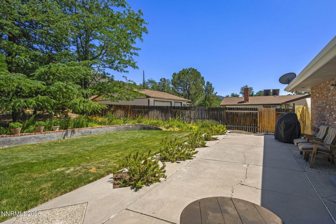 14490 Rancheros Drive, Reno, NV 89521 Photo