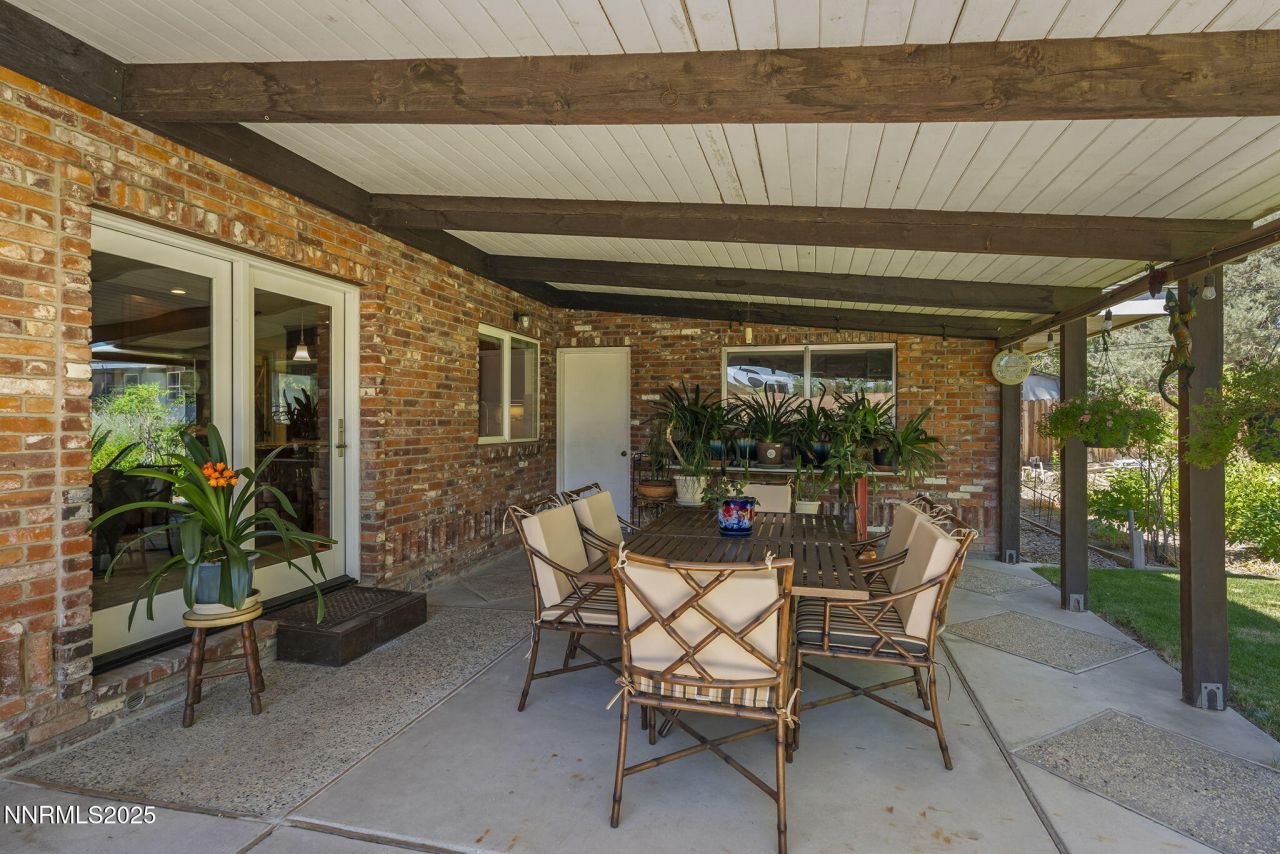 14490 Rancheros Drive, Reno, NV 89521 Photo