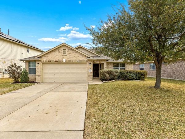 921 Brighton PL, Round Rock, TX 78665