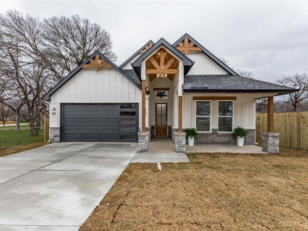 3408 Hiawatha Trail, Lake Worth, TX 76135