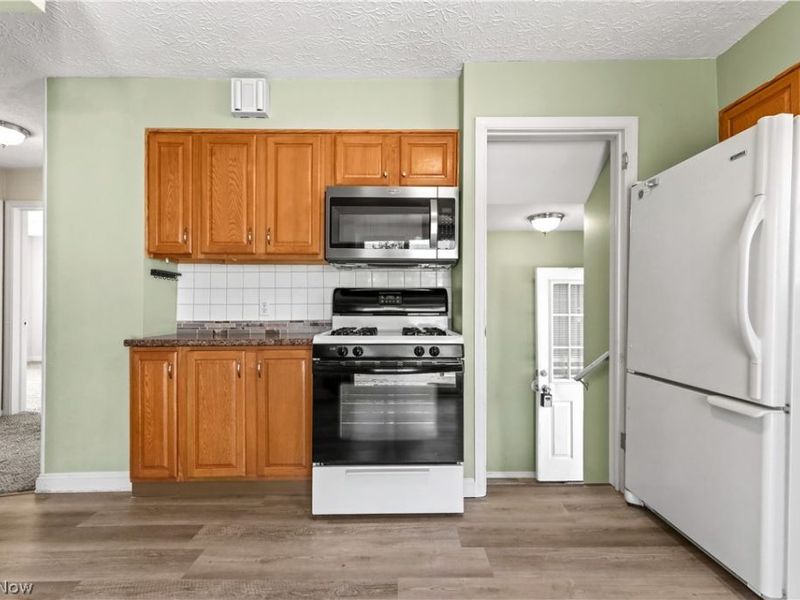 2851 8th Street, Cuyahoga Falls, OH 44221 Photo 12