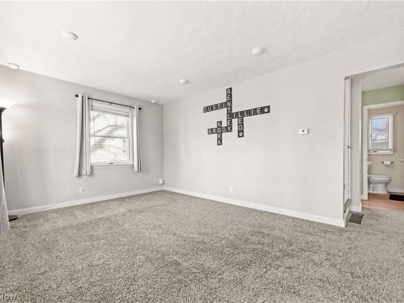 2851 8th Street, Cuyahoga Falls, OH 44221 Photo 4