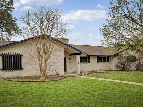 602 Moorside, Windcrest, TX 78239