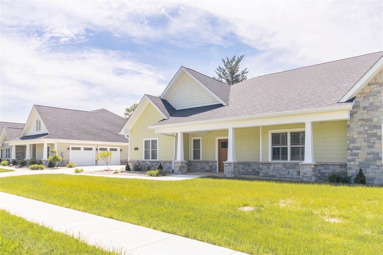 307 Blue River Dr, Knightstown, IN 46148 Main Photo