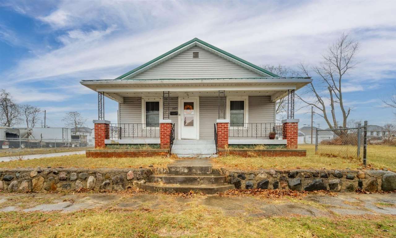 1425 S 19th St, New Castle, IN 47362 Main Photo