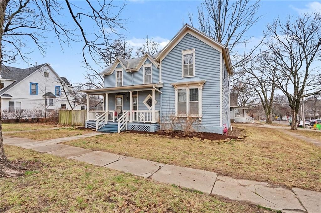 703 9th Street, Baldwin City, KS 66006 Main Photo