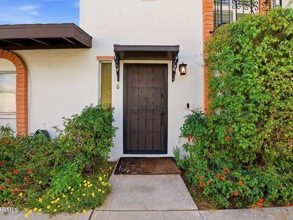 3702 E MONTEROSA Street, Unit 6, Phoenix, AZ 85018