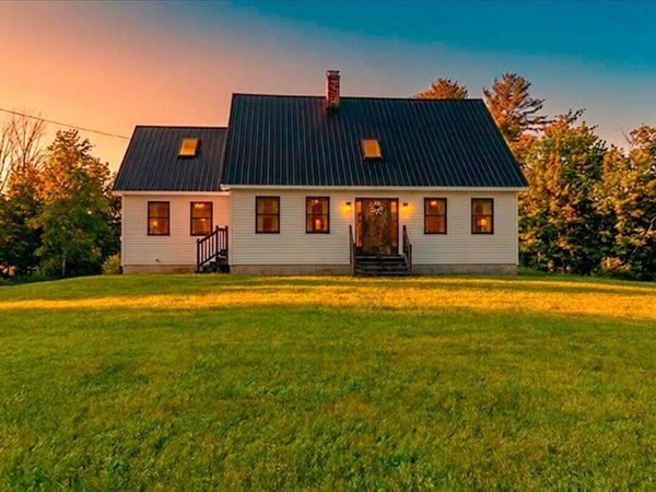 59 Vanner Road, Washington, ME 04574