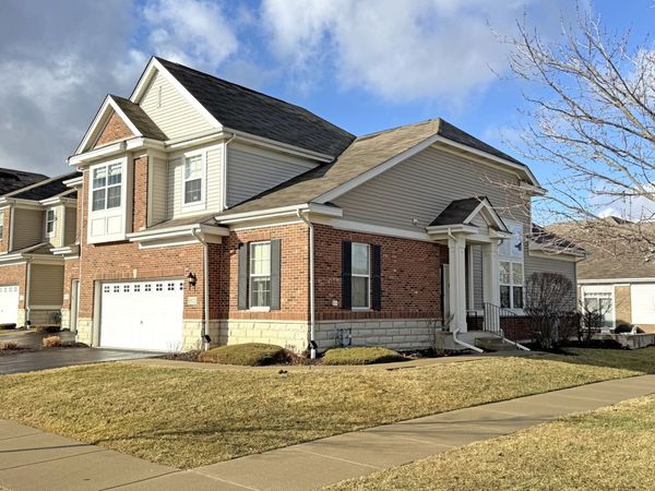 10612 W 154th Street , Orland Park, IL 60462