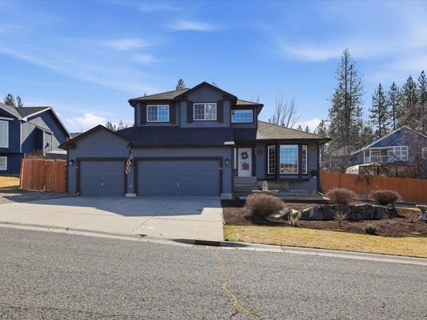 3014 E Pineglen Ave, Mead, WA 99021