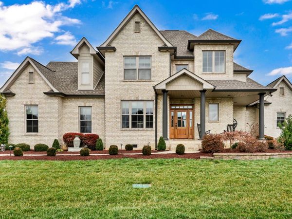 199 Manscoe Pl, Clarksville, TN 37043