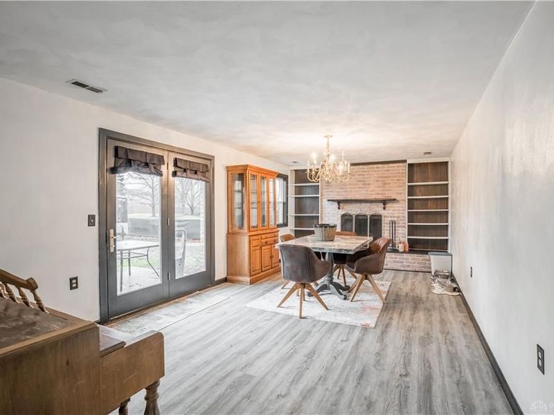 5485 Knollwood Drive, Lewisburg, OH 45338 Photo 11