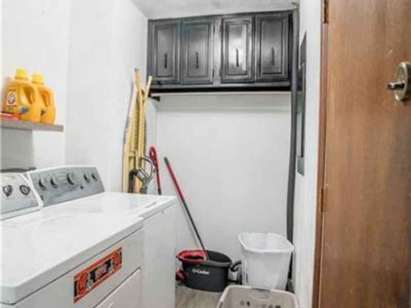 5485 Knollwood Drive, Lewisburg, OH 45338 Photo 13