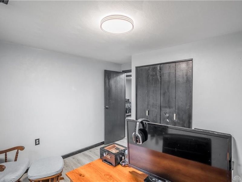 5485 Knollwood Drive, Lewisburg, OH 45338 Photo 15