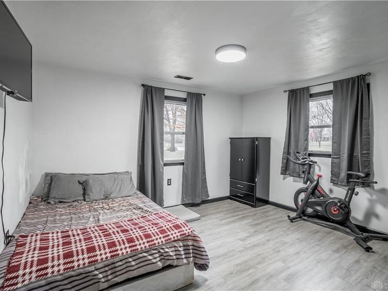 5485 Knollwood Drive, Lewisburg, OH 45338 Photo 19