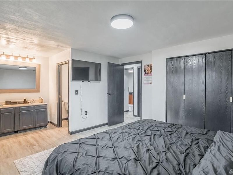 5485 Knollwood Drive, Lewisburg, OH 45338 Photo 22