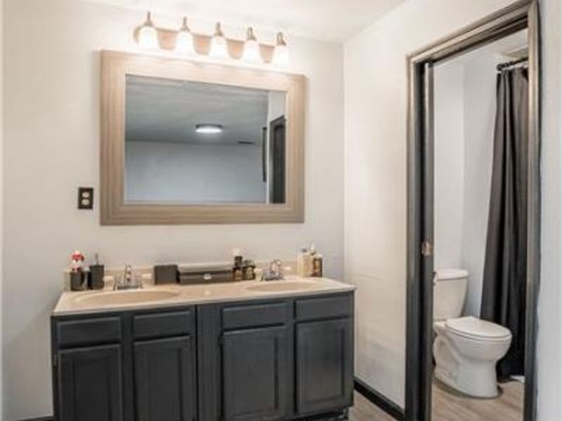 5485 Knollwood Drive, Lewisburg, OH 45338 Photo 23