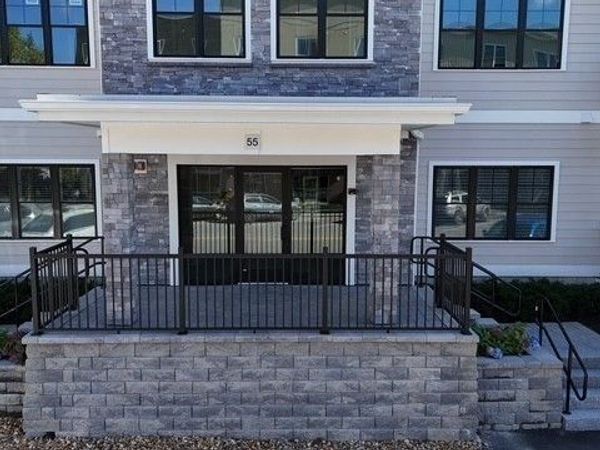 55 Pointe Place, Unit 101, Dover, NH 03820