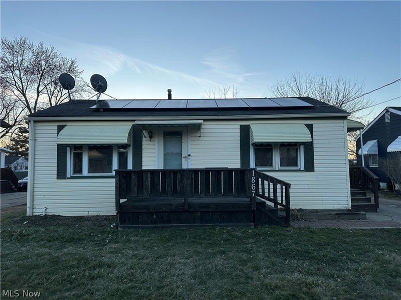 1867 Sheridan Avenue NE, Warren, OH 44483 Photo 1