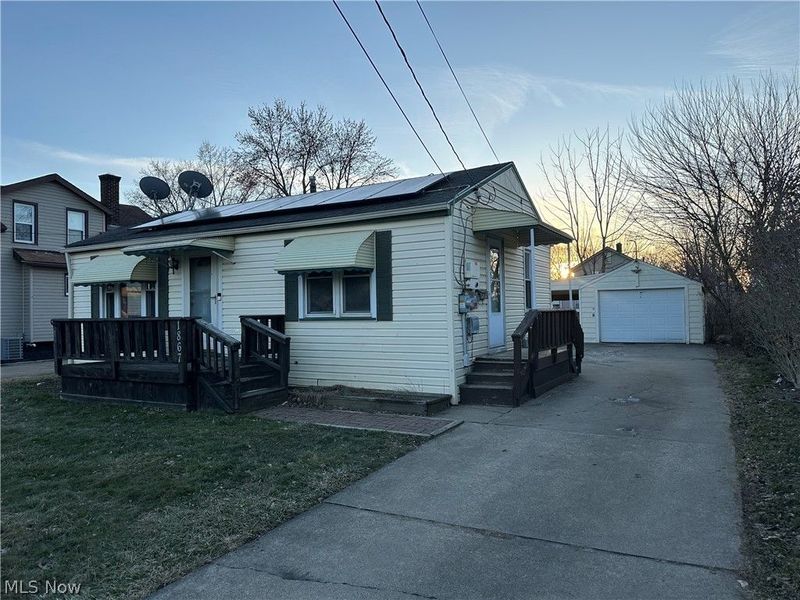 1867 Sheridan Avenue NE, Warren, OH 44483 Photo 2