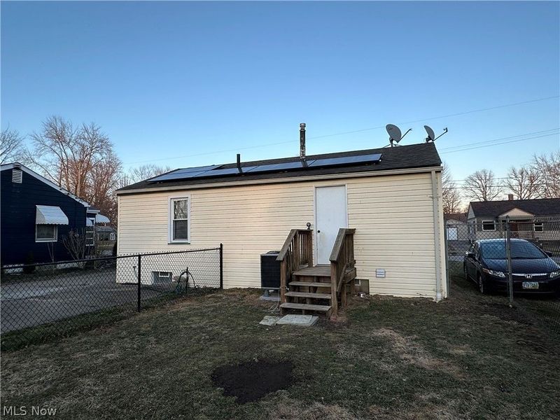 1867 Sheridan Avenue NE, Warren, OH 44483 Photo 4