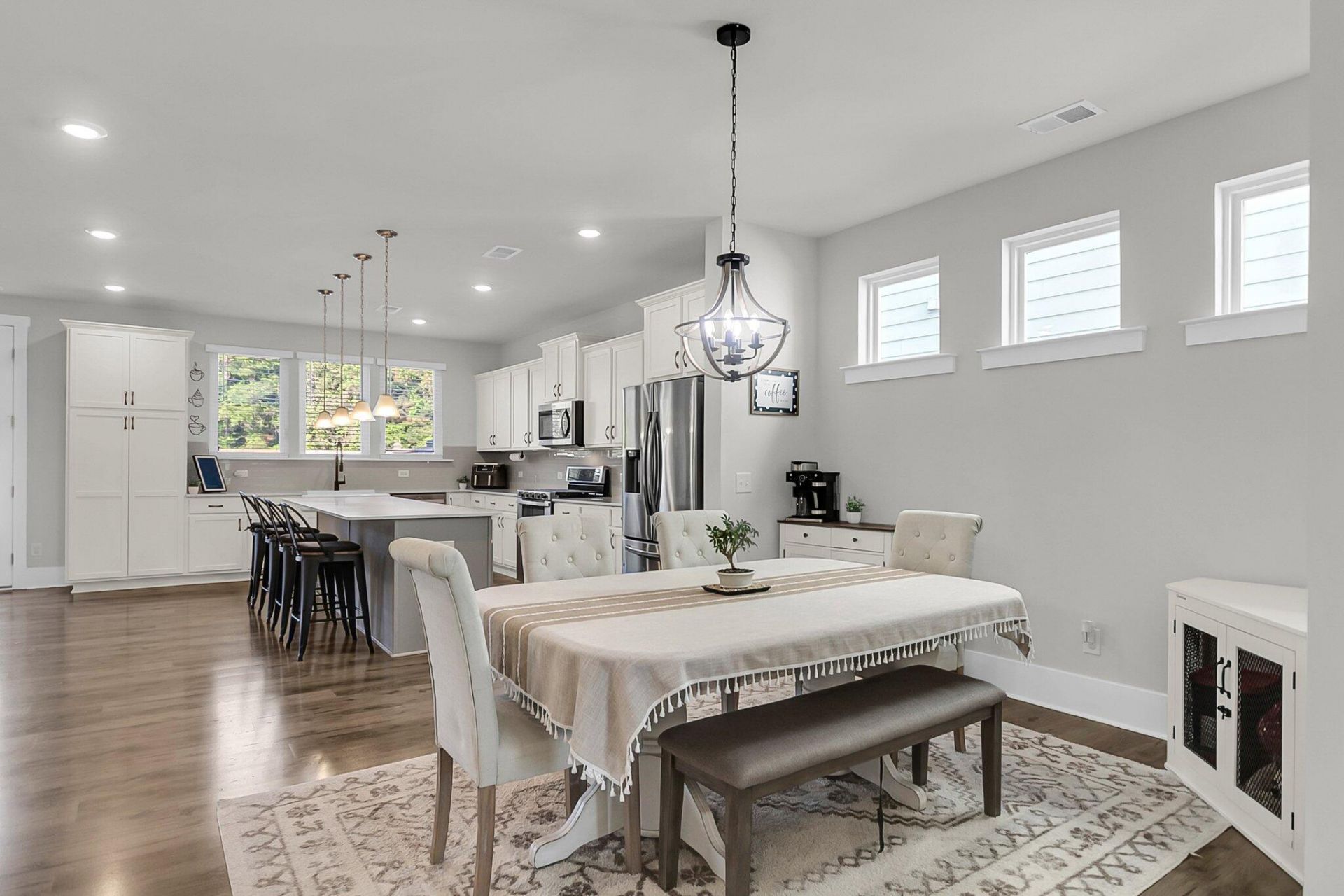 1541 Homecoming Boulevard Photo 8