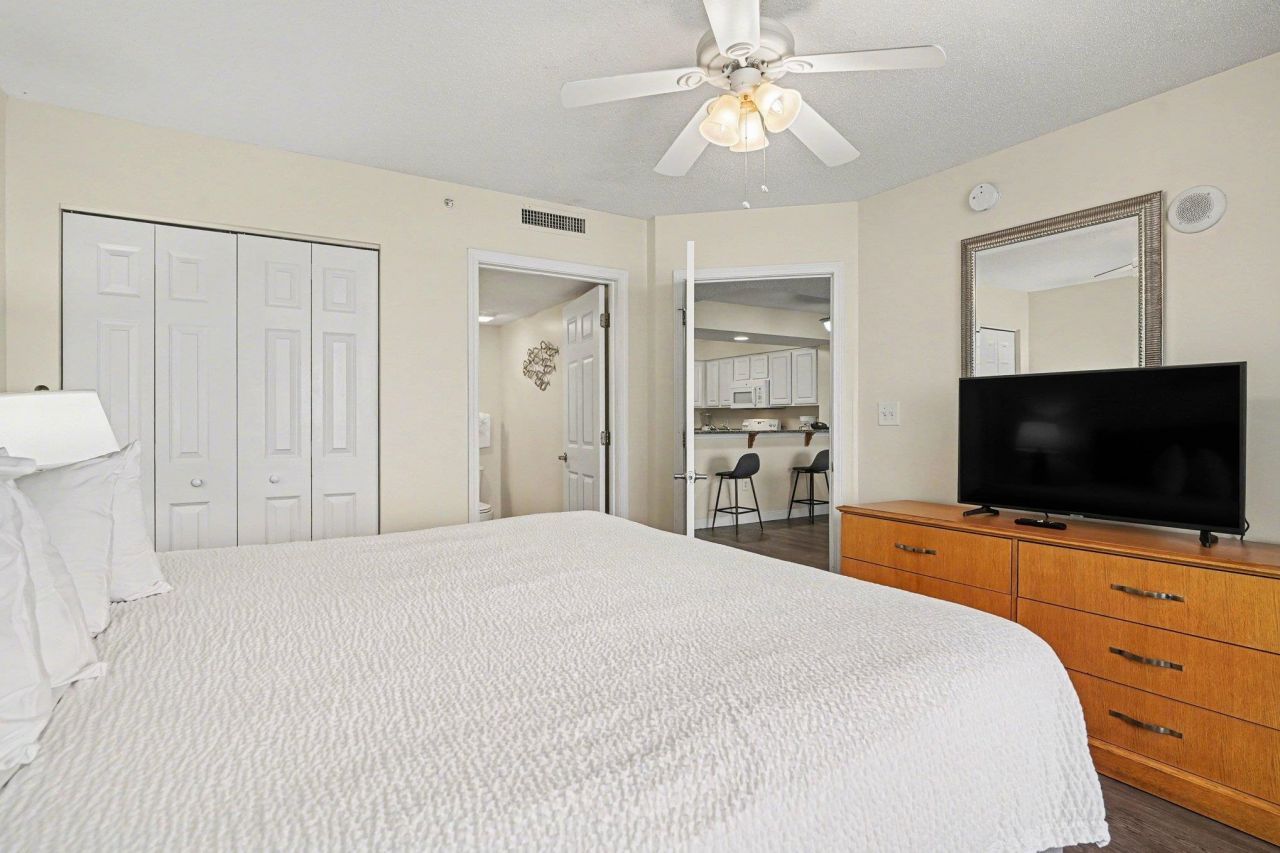 2201 S Ocean Blvd. Photo 19