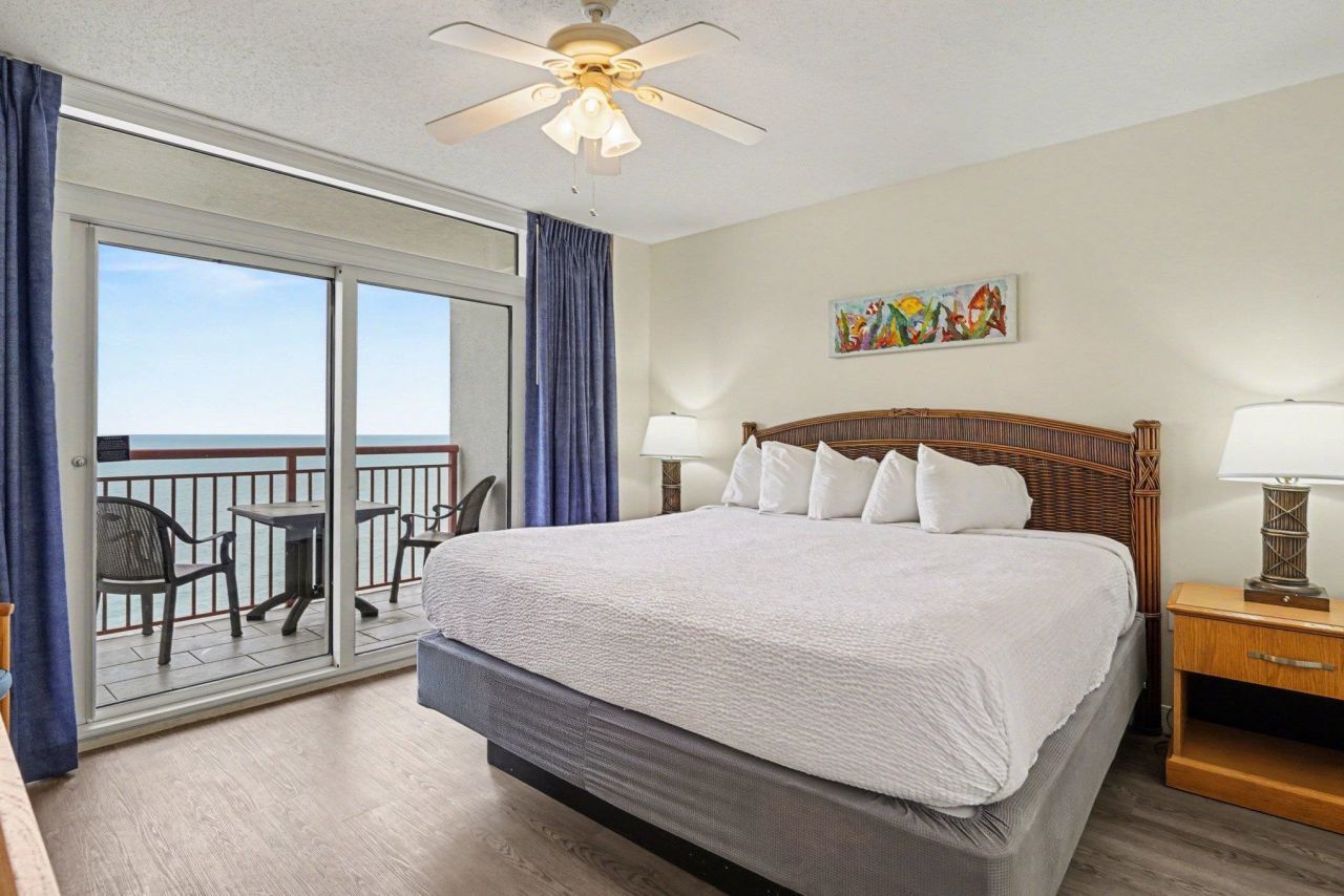 2201 S Ocean Blvd. Photo 22